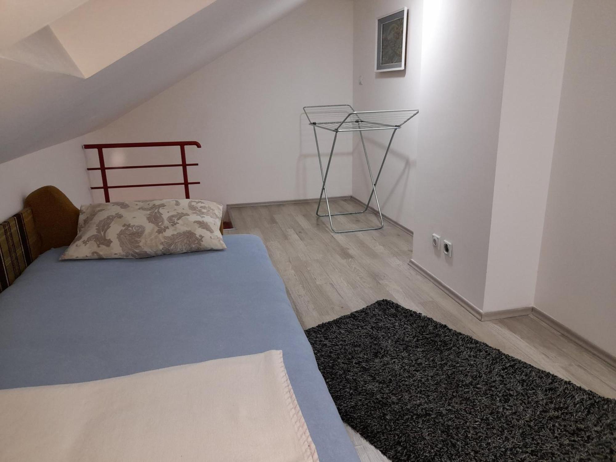 Aleksandrija 1 Ni Eksteriør billede